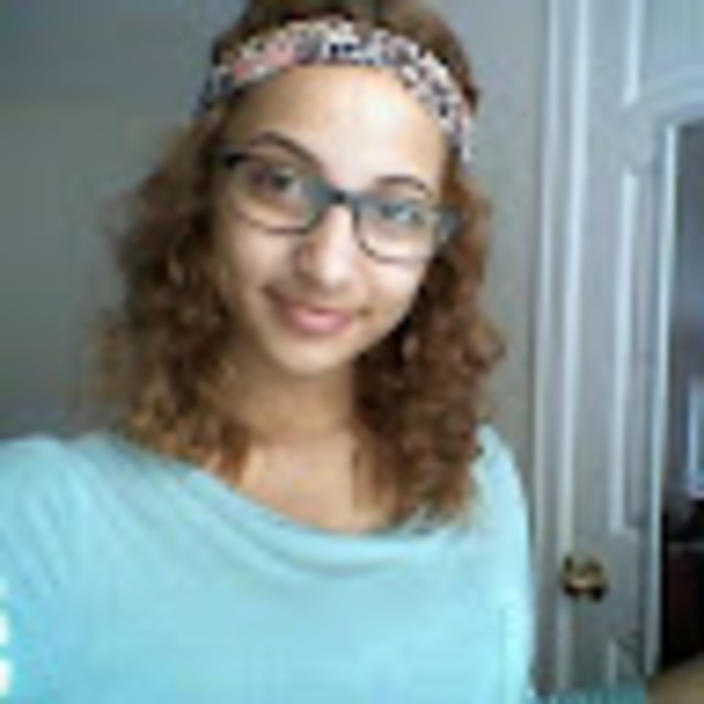 Meet your Posher, Paola